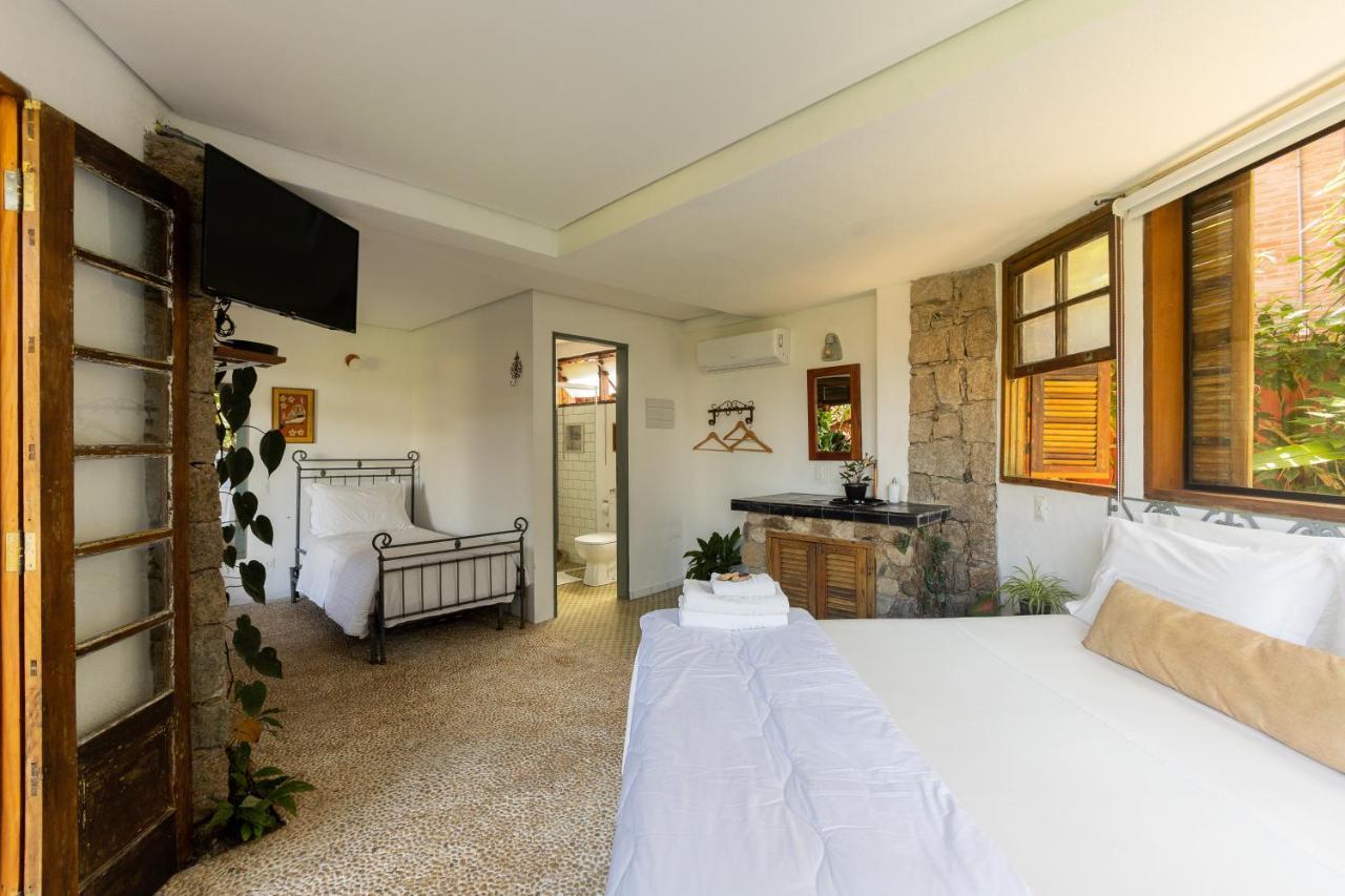 Feiticeira Guesthouse Ilhabela Eksteriør billede