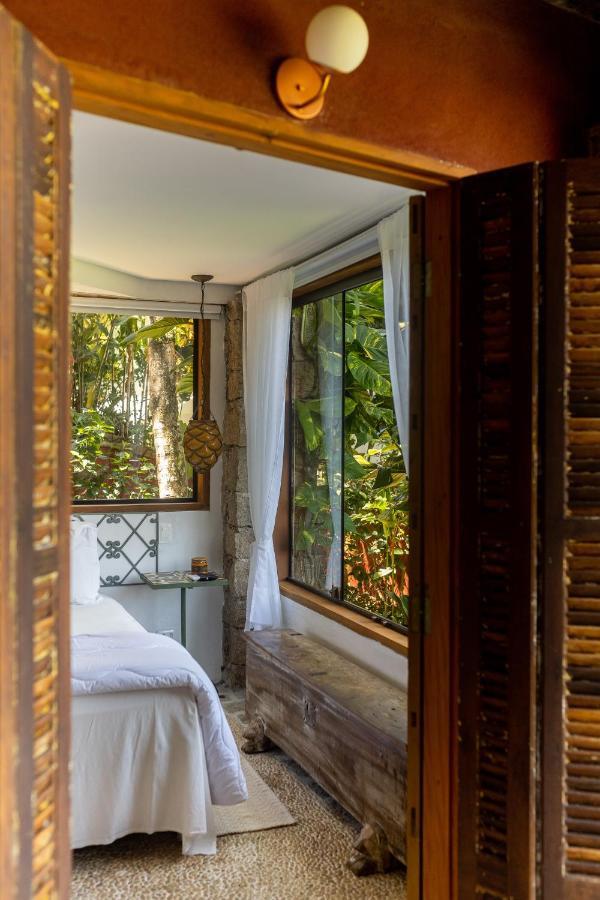 Feiticeira Guesthouse Ilhabela Eksteriør billede